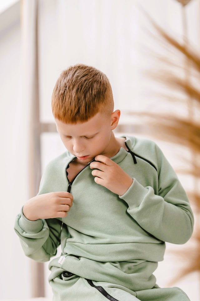 Adaptive Kids Sweatshirt with Double Front Zippers and Front Pocket