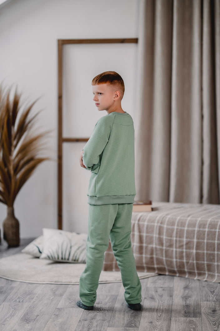 Kids Adaptive Jogger Pants with Full-Length Zippers